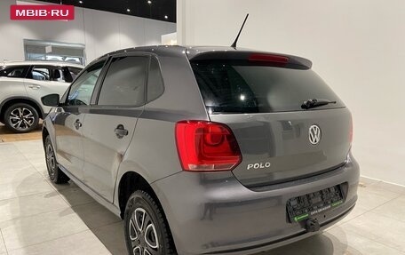 Volkswagen Polo VI (EU Market), 2011 год, 500 000 рублей, 7 фотография