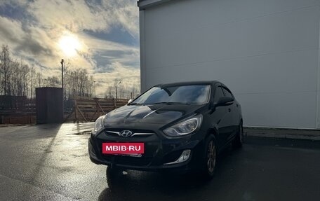 Hyundai Solaris II рестайлинг, 2011 год, 1 150 000 рублей, 3 фотография