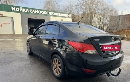 Hyundai Solaris II рестайлинг, 2011 год, 1 150 000 рублей, 8 фотография