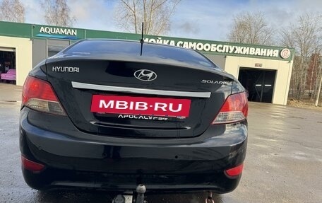 Hyundai Solaris II рестайлинг, 2011 год, 1 150 000 рублей, 7 фотография