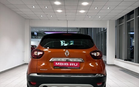 Renault Kaptur I рестайлинг, 2017 год, 1 579 000 рублей, 7 фотография