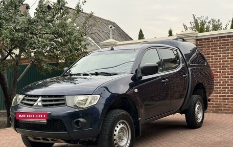 Mitsubishi L200 IV рестайлинг, 2011 год, 1 260 000 рублей, 9 фотография