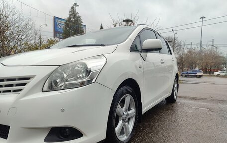 Toyota Verso I, 2011 год, 1 240 000 рублей, 10 фотография