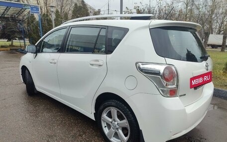 Toyota Verso I, 2011 год, 1 240 000 рублей, 7 фотография