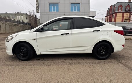 Hyundai Solaris II рестайлинг, 2014 год, 890 000 рублей, 4 фотография