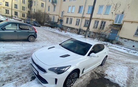 KIA Stinger I, 2018 год, 2 200 000 рублей, 2 фотография