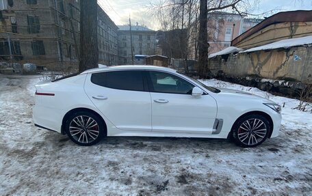 KIA Stinger I, 2018 год, 2 200 000 рублей, 3 фотография