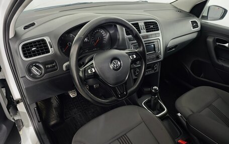 Volkswagen Polo VI (EU Market), 2016 год, 1 099 000 рублей, 15 фотография