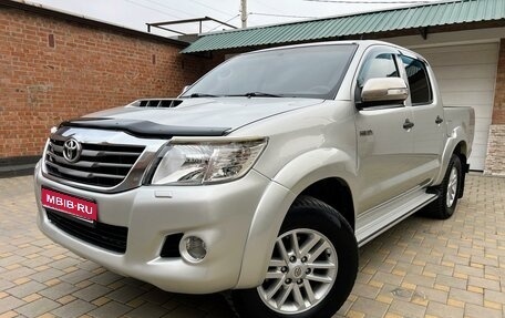 Toyota Hilux VII, 2012 год, 2 390 000 рублей, 1 фотография