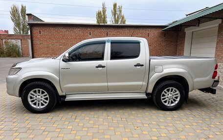 Toyota Hilux VII, 2012 год, 2 390 000 рублей, 6 фотография