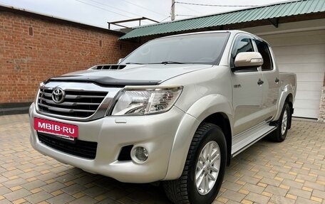 Toyota Hilux VII, 2012 год, 2 390 000 рублей, 9 фотография