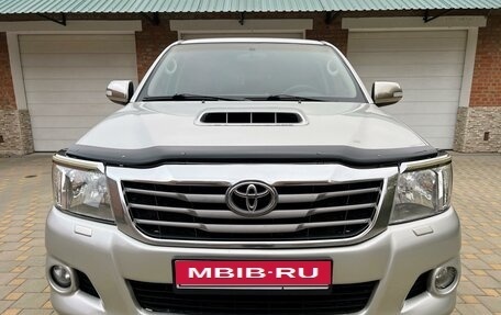 Toyota Hilux VII, 2012 год, 2 390 000 рублей, 8 фотография