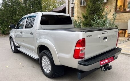 Toyota Hilux VII, 2012 год, 2 390 000 рублей, 32 фотография