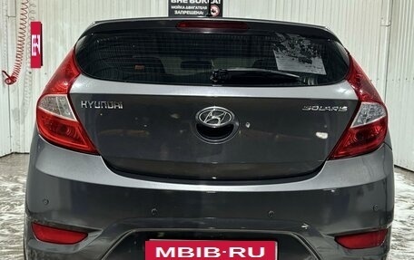 Hyundai Solaris II рестайлинг, 2012 год, 665 000 рублей, 6 фотография