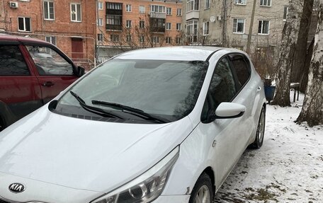 KIA cee'd III, 2013 год, 849 999 рублей, 3 фотография