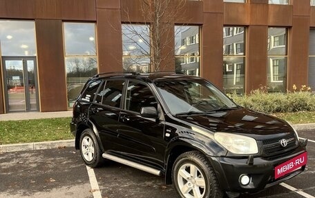 Toyota RAV4, 2005 год, 1 100 000 рублей, 2 фотография