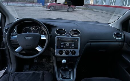 Ford Focus II рестайлинг, 2006 год, 400 000 рублей, 17 фотография