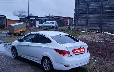 Hyundai Solaris II рестайлинг, 2012 год, 755 000 рублей, 6 фотография