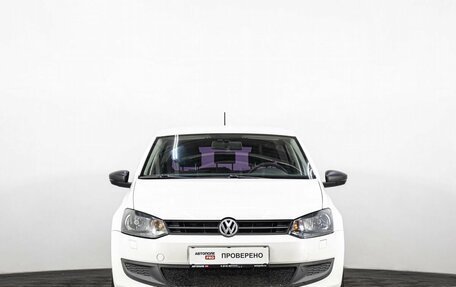 Volkswagen Polo VI (EU Market), 2010 год, 555 000 рублей, 2 фотография