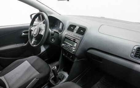 Volkswagen Polo VI (EU Market), 2010 год, 555 000 рублей, 7 фотография