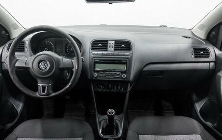 Volkswagen Polo VI (EU Market), 2010 год, 555 000 рублей, 9 фотография