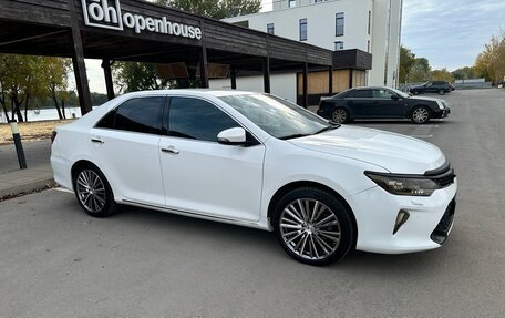 Toyota Camry, 2012 год, 1 850 000 рублей, 6 фотография