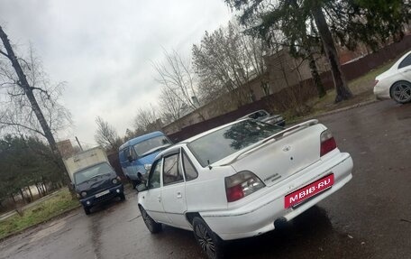 Daewoo Nexia I рестайлинг, 2000 год, 90 000 рублей, 1 фотография