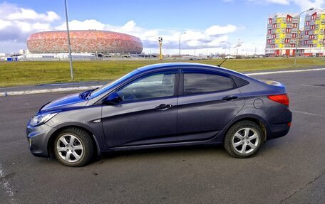 Hyundai Solaris II рестайлинг, 2013 год, 690 000 рублей, 2 фотография