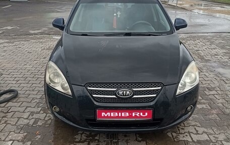 KIA cee'd I рестайлинг, 2008 год, 710 000 рублей, 1 фотография