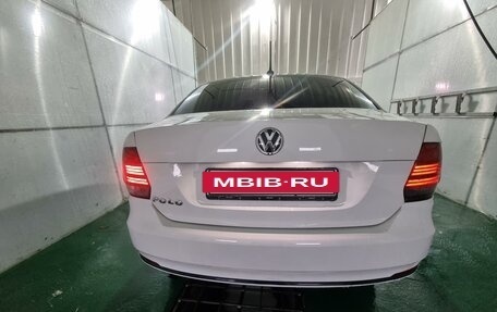 Volkswagen Polo VI (EU Market), 2018 год, 750 000 рублей, 6 фотография