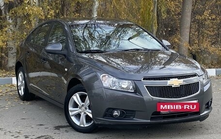 Chevrolet Cruze II, 2012 год, 1 085 000 рублей, 2 фотография