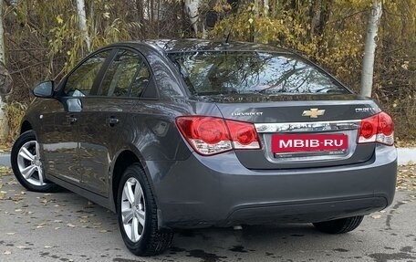 Chevrolet Cruze II, 2012 год, 1 085 000 рублей, 4 фотография