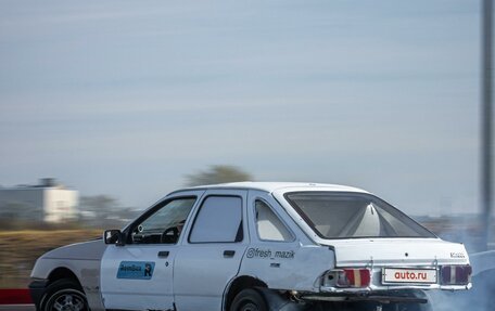 Ford Sierra I, 1984 год, 320 000 рублей, 8 фотография