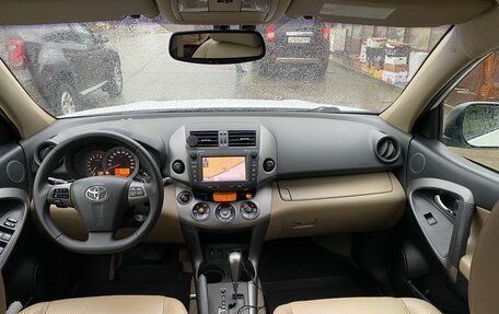 Toyota RAV4, 2011 год, 1 525 000 рублей, 8 фотография