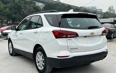 Chevrolet Equinox III, 2021 год, 1 760 000 рублей, 4 фотография