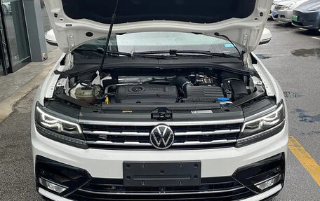 Volkswagen Tiguan II, 2021 год, 2 670 083 рублей, 16 фотография