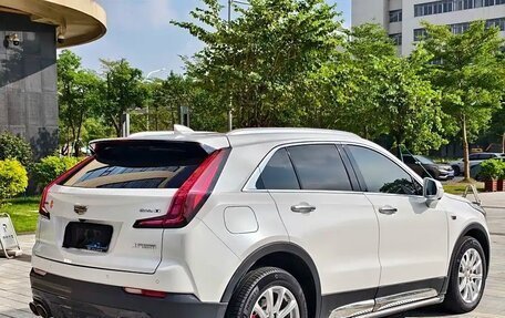 Cadillac XT4 I, 2021 год, 2 815 000 рублей, 6 фотография