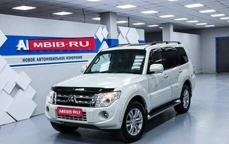 Mitsubishi Pajero IV, 2014 год, 2 848 000 рублей, 1 фотография