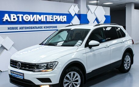 Volkswagen Tiguan II, 2018 год, 1 933 000 рублей, 3 фотография