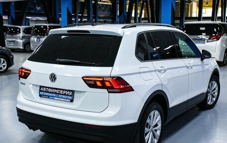 Volkswagen Tiguan II, 2018 год, 1 933 000 рублей, 9 фотография