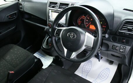 Toyota Ractis II, 2014 год, 993 000 рублей, 13 фотография