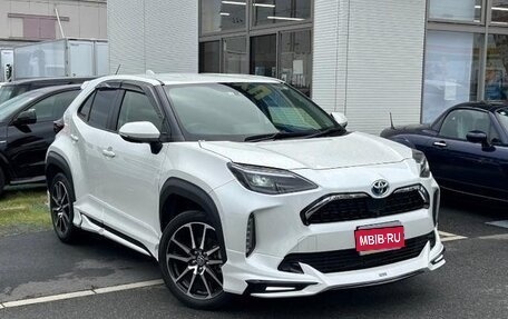 Toyota Yaris Cross, 2021 год, 1 495 000 рублей, 1 фотография