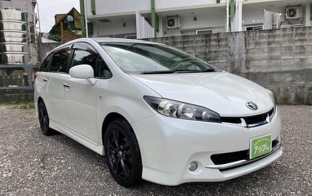 Toyota Wish II, 2017 год, 1 090 000 рублей, 2 фотография