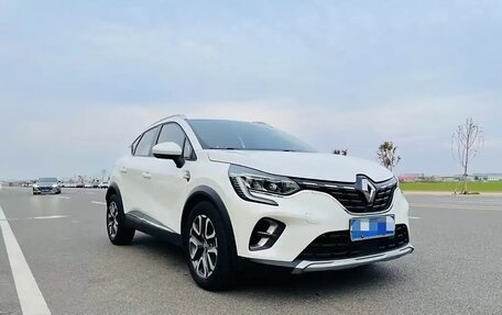 Renault Captur II, 2020 год, 1 320 000 рублей, 1 фотография