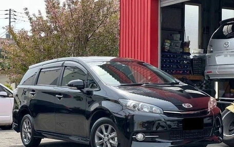 Toyota Wish II, 2017 год, 1 120 000 рублей, 1 фотография