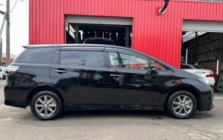 Toyota Wish II, 2017 год, 1 120 000 рублей, 8 фотография