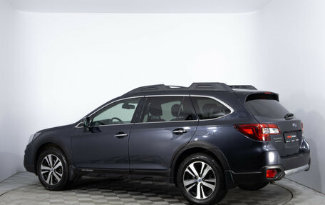 Subaru Outback IV рестайлинг, 2018 год, 3 220 000 рублей, 7 фотография