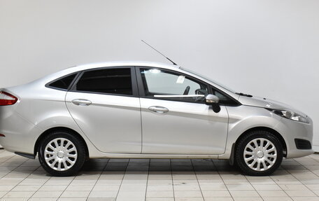 Ford Fiesta, 2015 год, 787 000 рублей, 5 фотография