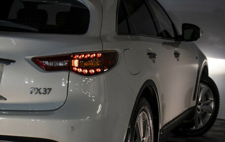 Infiniti FX II, 2013 год, 2 135 000 рублей, 39 фотография