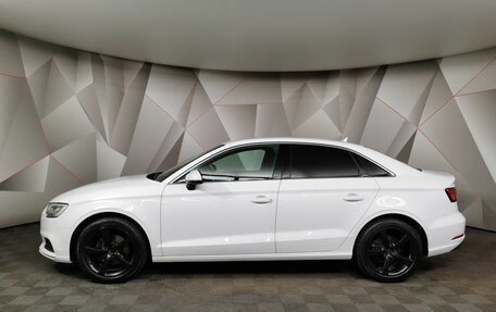 Audi A3, 2018 год, 2 299 700 рублей, 5 фотография